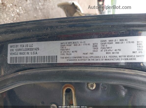 1C6RR7LG5MS581429 2021 RAM 1500 CLASSIC Gray Շարժիչի բաժամունքի տեսք
