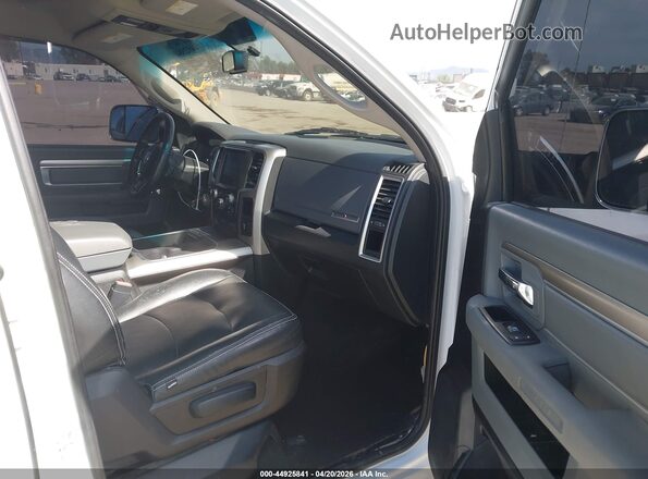 1C6RR7LMXGS175981 2016 RAM 1500 White Vista interior delantera