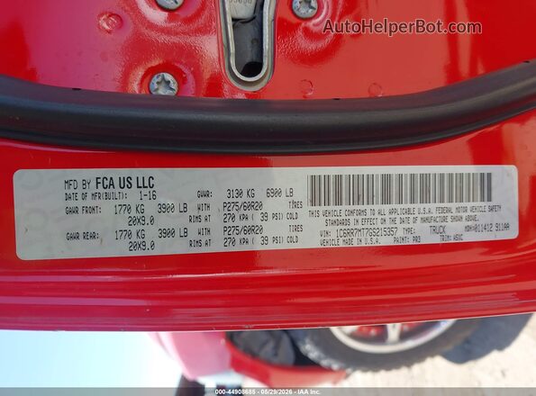 1C6RR7MT7GS215357 2016 RAM 1500 Red Vista del compartimento del motor