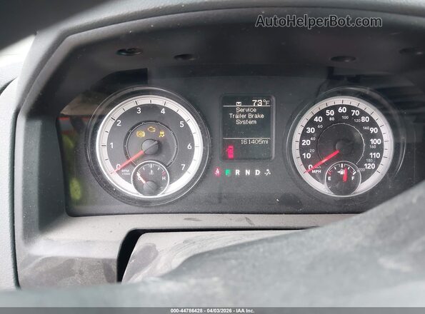 1C6RR7ST2HS820584 2017 RAM 1500 White უკანა სავარძლების ხედი