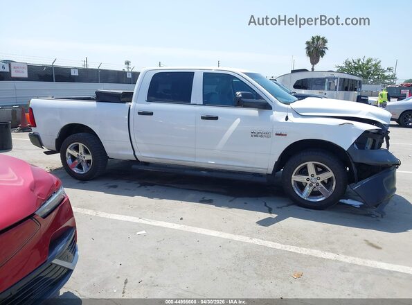 1C6RR7ST3JS348157 2018 RAM 1500 White სალონის 360-გრადუსიანი ხედი
