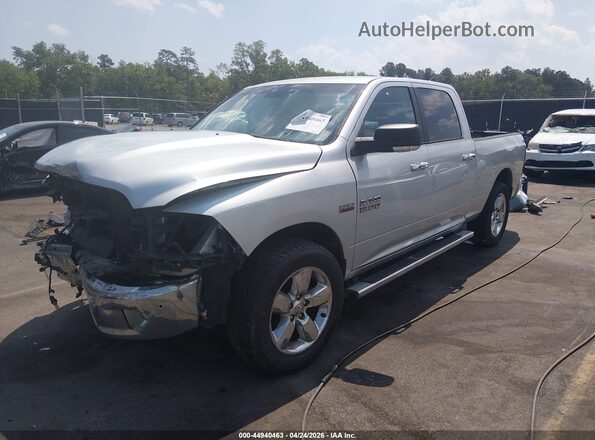 1C6RR7TT7JS271842 2018 RAM 1500 Silver Առջևի ձախ երեք քառորդ տեսարան
