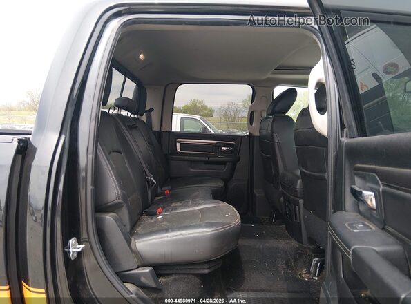 1C6RR7UT2GS325183 2016 RAM 1500 Black Vista de la etiqueta del VIN