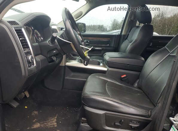 1C6RR7VT9JS306006 2018 RAM 1500 Black Vista interior delantera