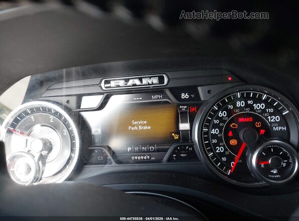 1C6RREJM2MN828062 2021 RAM 1500 White Vista de los asientos traseros