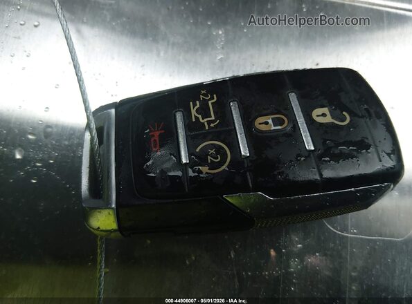 1C6RREJT4LN152834 2020 RAM 1500 Gray Առջևի վահանակի տեսք