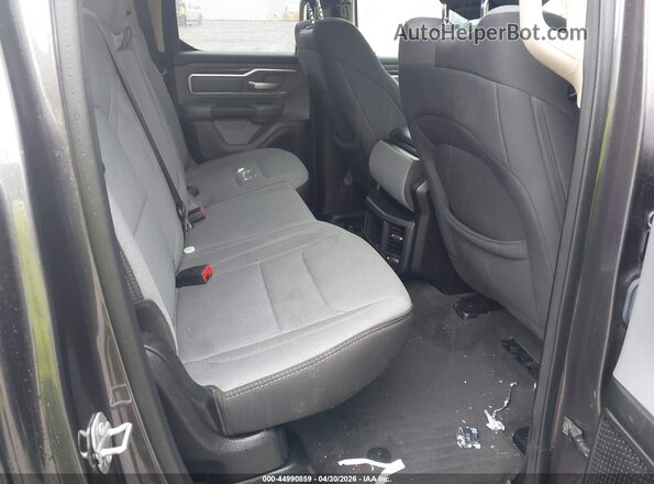 1C6SRFBT6LN316560 2020 RAM 1500 Gray Vista de la etiqueta del VIN