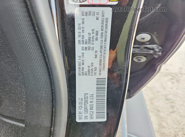 1C6SRFFP2SN703716 2025 RAM 1500 Black Vista del compartimento del motor