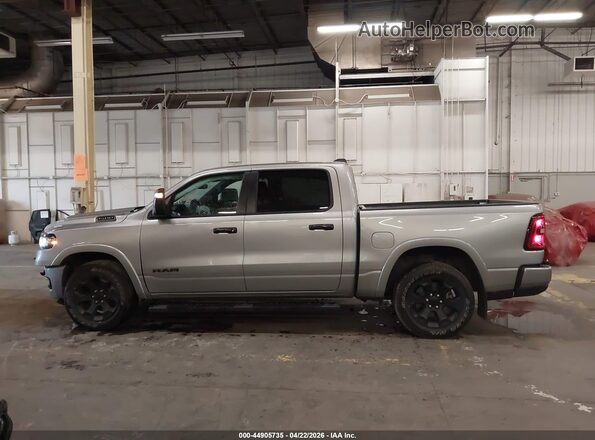 1C6SRFFP7SN670163 2025 RAM 1500 Silver 