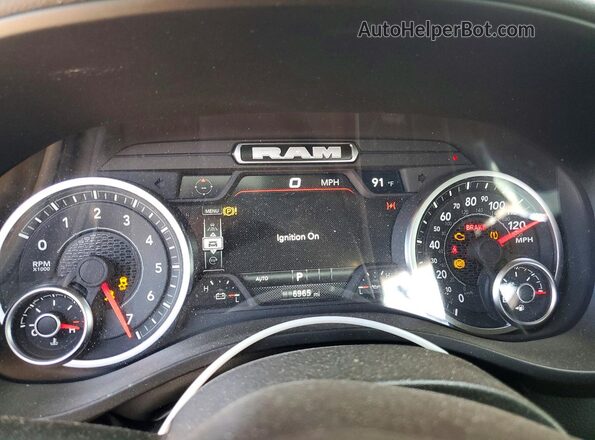 1C6SRFFPXTN165641 2026 RAM 1500 Charcoal Instrument cluster view