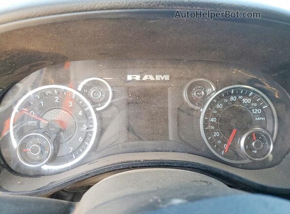 1C6SRFFT3RN158164 2024 RAM 1500 White Вид щитка приладів