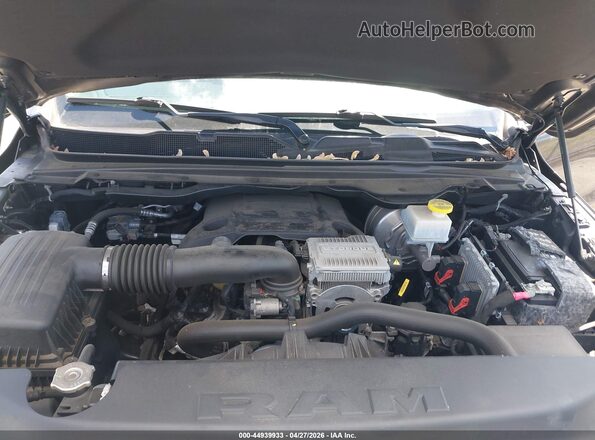 1C6SRFHT1LN224022 2020 RAM 1500 Gray Rear view