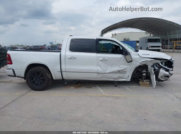 1C6SRFHT3NN453840 2022 RAM 1500 Белый Панорамный вид салона 360°