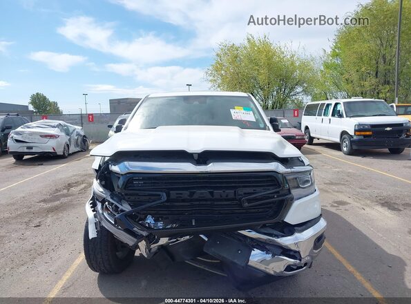 1C6SRFJM4MN681010 2021 RAM 1500 White ხელსაწყოთა პანელის ხედი
