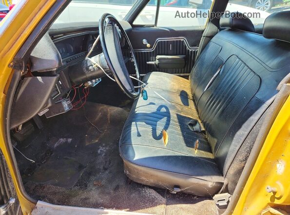 1D69H2K522270 1972 CHEVROLET CHEVELLE Gold წინა სალონის ხედი