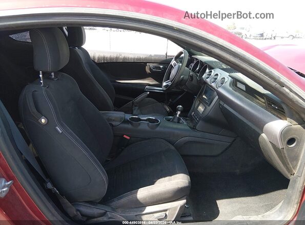 1FA6P8CF7H5330761 2017 FORD MUSTANG Red Front interior view