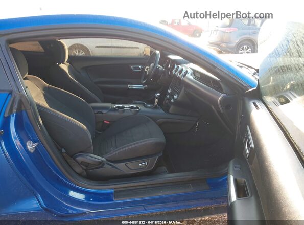 1FA6P8TH6H5203159 2017 FORD MUSTANG Синий Вид салона спереди