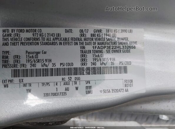 1FADP3E22HL332658 2017 FORD FOCUS Silver Widok komory silnika
