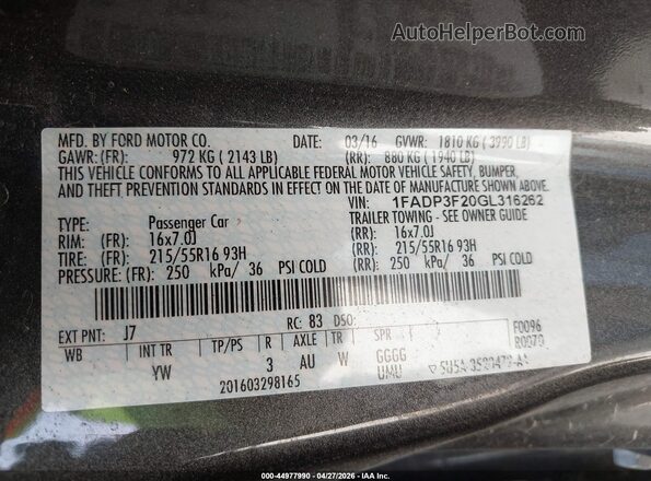 1FADP3F20GL316262 2016 FORD FOCUS Gray Vista del compartimento del motor