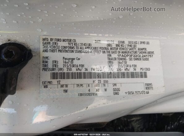 1FADP3F22GL241757 2016 FORD FOCUS White ძრავის განყოფილების ხედი