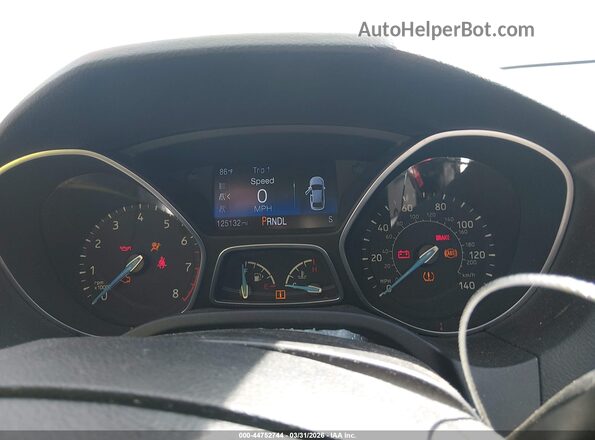 1FADP3F22GL241757 2016 FORD FOCUS White უკანა სავარძლების ხედი
