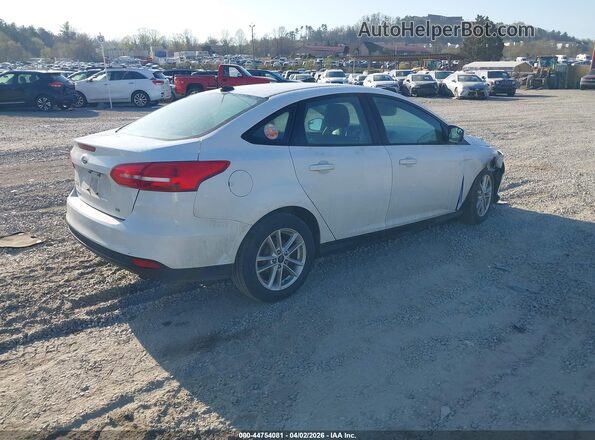 1FADP3F23JL327246 2018 FORD FOCUS Белый Задняя правая четверть