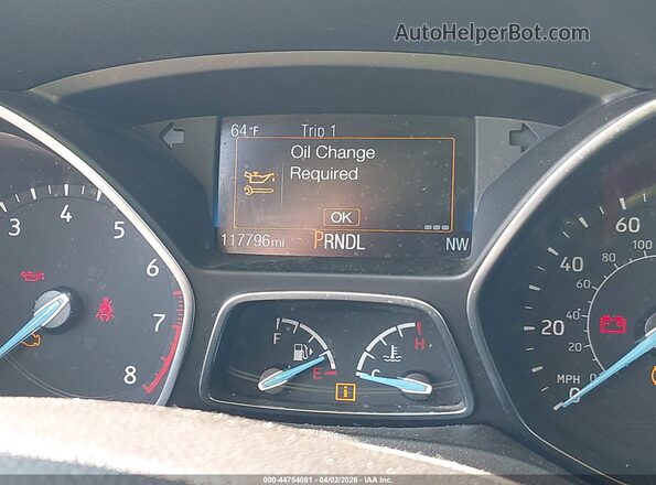 1FADP3F23JL327246 2018 FORD FOCUS Белый 