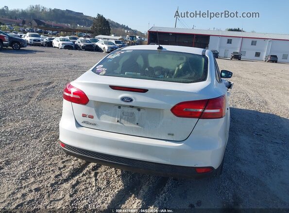 1FADP3F23JL327246 2018 FORD FOCUS Белый 