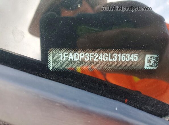 1FADP3F24GL316345 2016 FORD FOCUS White Widok komory silnika
