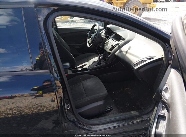 1FADP3F24HL316749 2017 FORD FOCUS Black Սալոնի դիմացի տեսք