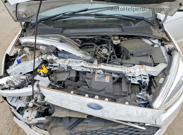 1FADP3F24JL255490 2018 FORD FOCUS White უკანა სალონის ხედი