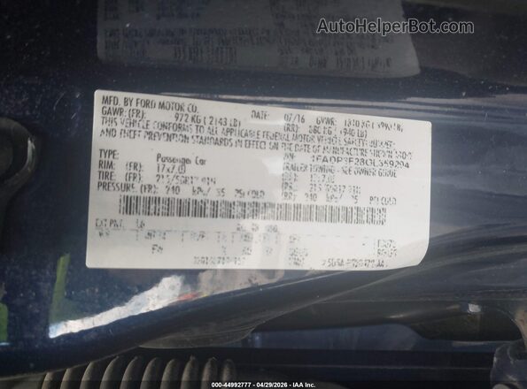 1FADP3F28GL359294 2016 FORD FOCUS Blue ძრავის განყოფილების ხედი