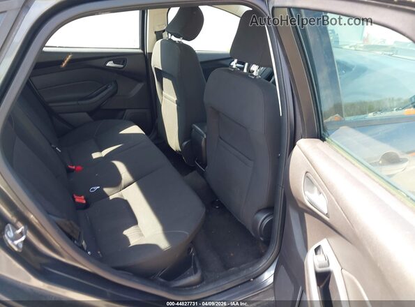 1FADP3F29HL280041 2017 FORD FOCUS Black Widok naklejki z numerem VIN