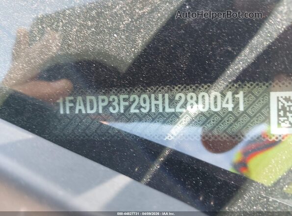 1FADP3F29HL280041 2017 FORD FOCUS Black Widok komory silnika