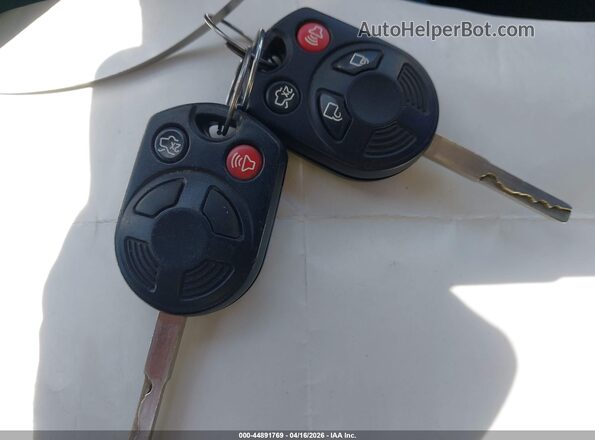 1FADP3FE2HL276097 2017 FORD FOCUS Red წინა პანელის ხედი