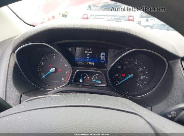 1FADP3FEXHL332920 2017 FORD FOCUS Red Вид задніх сидінь