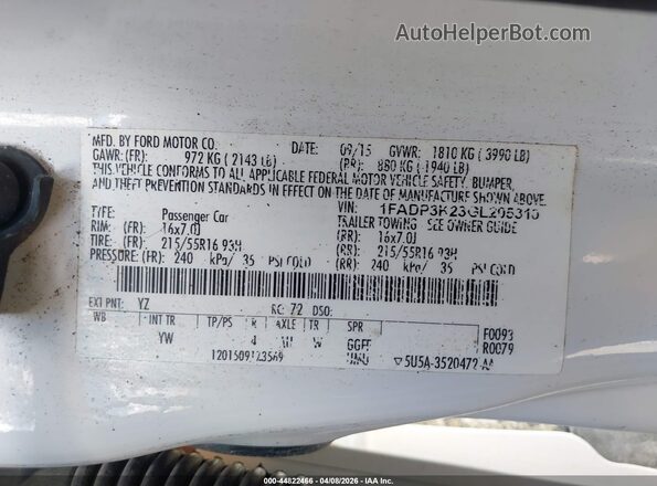 1FADP3K23GL205310 2016 FORD FOCUS White ძრავის განყოფილების ხედი