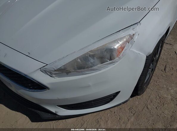 1FADP3K23GL205310 2016 FORD FOCUS White ხელსაწყოთა პანელის ხედი