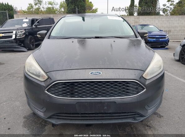 1FADP3K26GL320063 2016 FORD FOCUS Gray Widok wnętrza z tyłu
