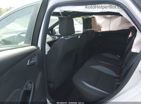 1FADP3L92JL307667 2018 FORD FOCUS ST White VIN კოდის სტიკერის ხედი