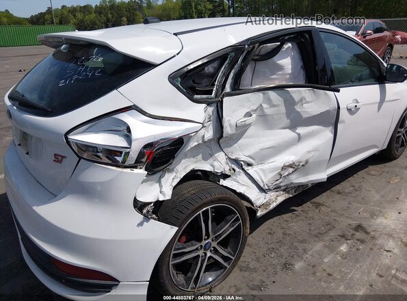 1FADP3L92JL307667 2018 FORD FOCUS ST White წინა ხედი