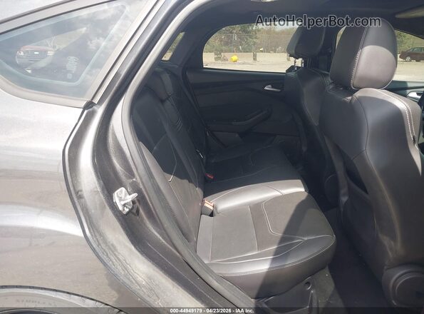 1FADP3L94GL235833 2016 FORD FOCUS ST Серый Вид наклейки с VIN-кодом