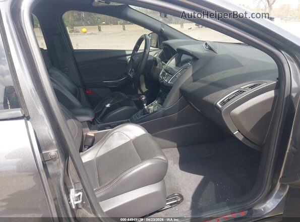 1FADP3L94GL235833 2016 FORD FOCUS ST Серый Вид салона спереди