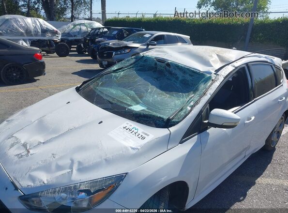 1FADP3L96GL225756 2016 FORD FOCUS ST White Вид спереду
