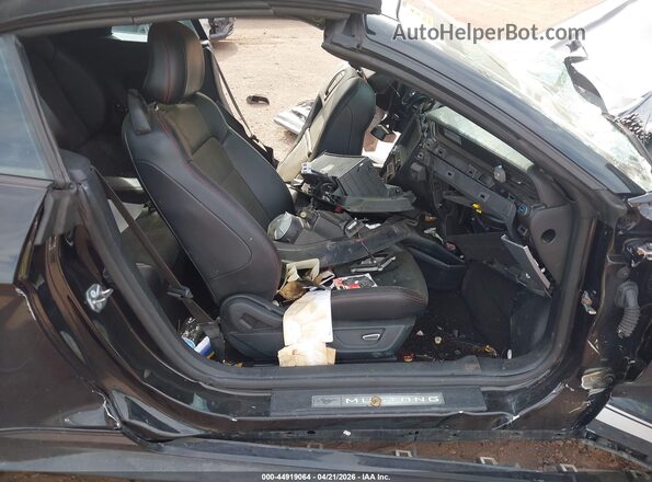 1FATP8FF5G5288961 2016 FORD MUSTANG Черный Вид салона спереди