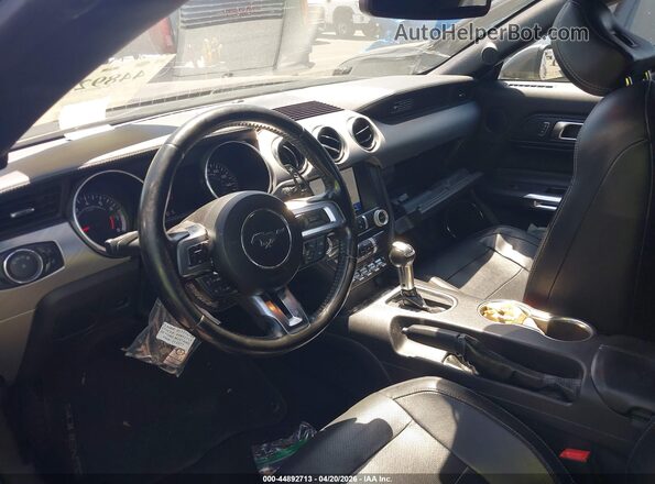 1FATP8UH1L5113377 2020 FORD MUSTANG Gray წინა სალონის ხედი
