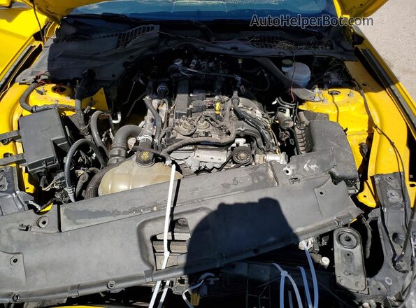 1FATP8UH2G5293152 2016 FORD MUSTANG Yellow Rear interior view