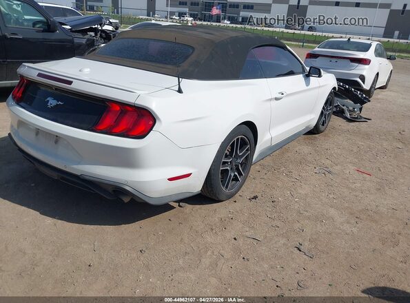 1FATP8UH5J5154978 2018 FORD MUSTANG White 