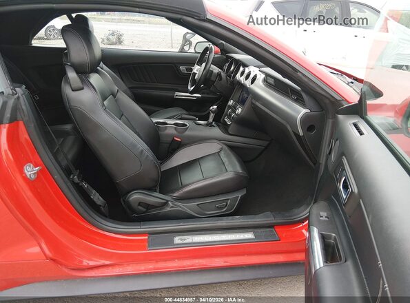 1FATP8UH5P5103473 2023 FORD MUSTANG Red წინა სალონის ხედი