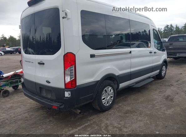 1FBAX2C80PKB15990 2023 FORD PASSENGER White Tył prawy